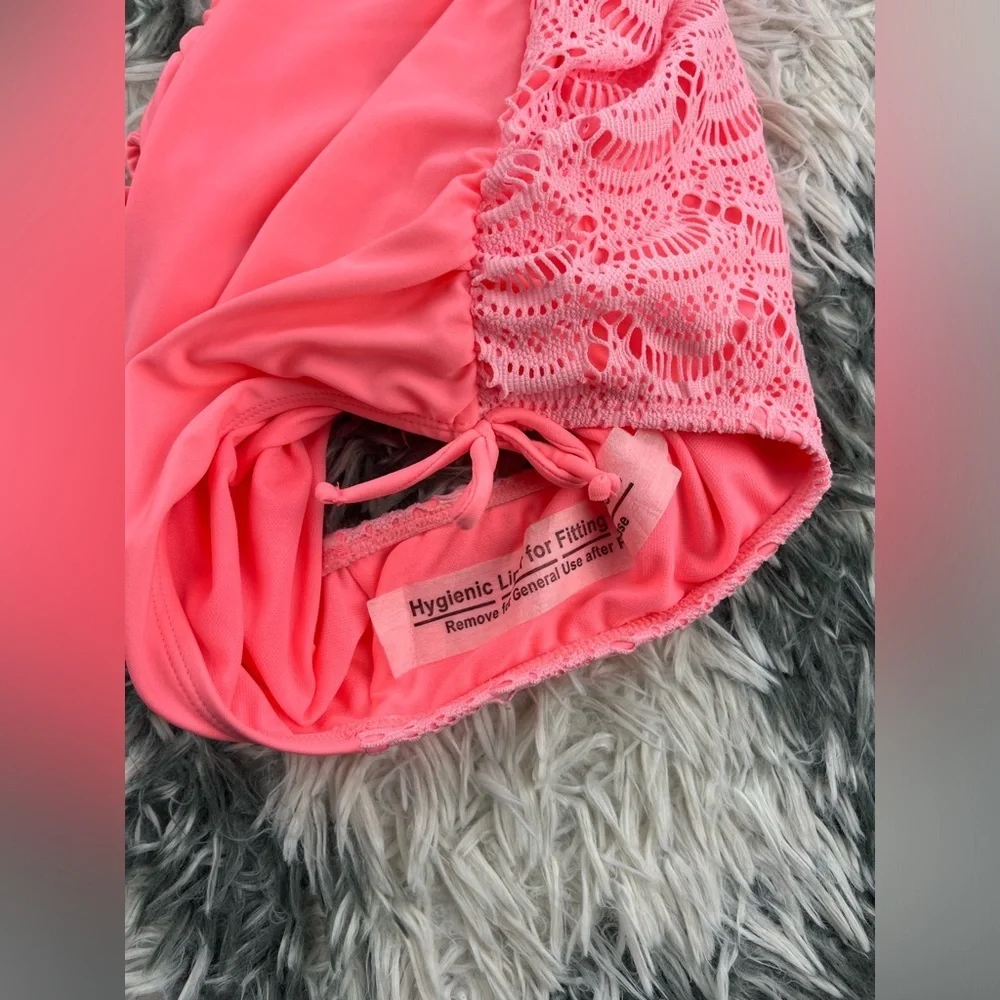 NWT Cat & Jack Kids Girls Pink Halter One Piece Swimsuit Size Large